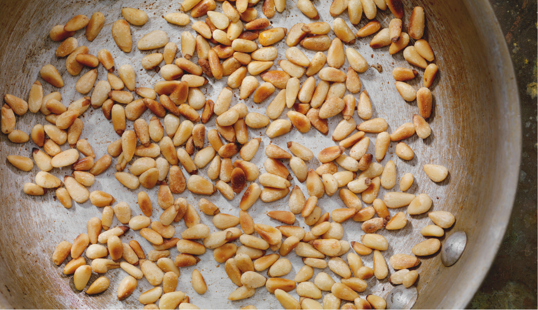 RECIPE ✧ Razor clams with pine nuts