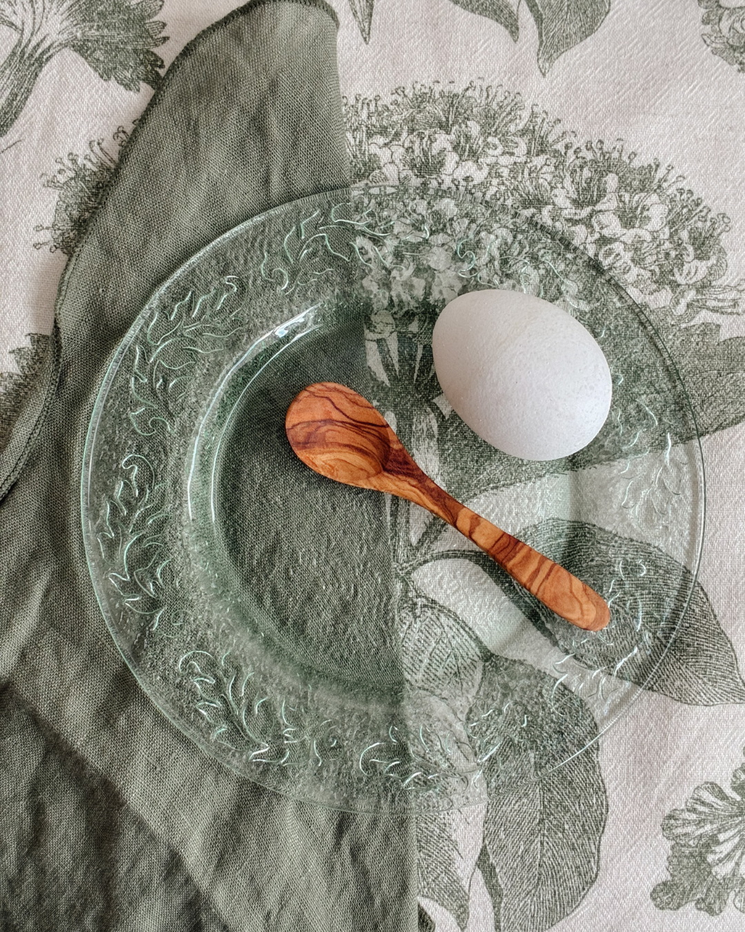 Small plate glass
